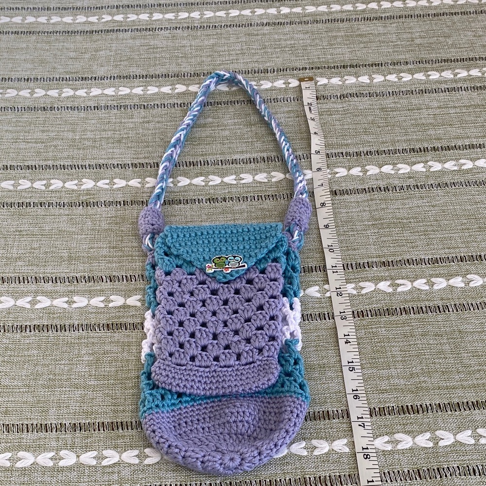Handmade Crochet Water Bottle Holder in Lavender and Teal - Picture 3 of 3